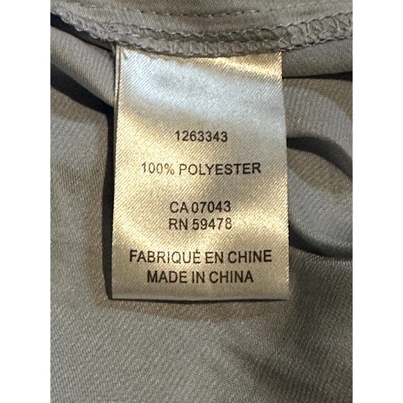 Cupcakes and Cashmere Women's Size Large Soft Icy Blue Flowing Blouse - Picture 9 of 10